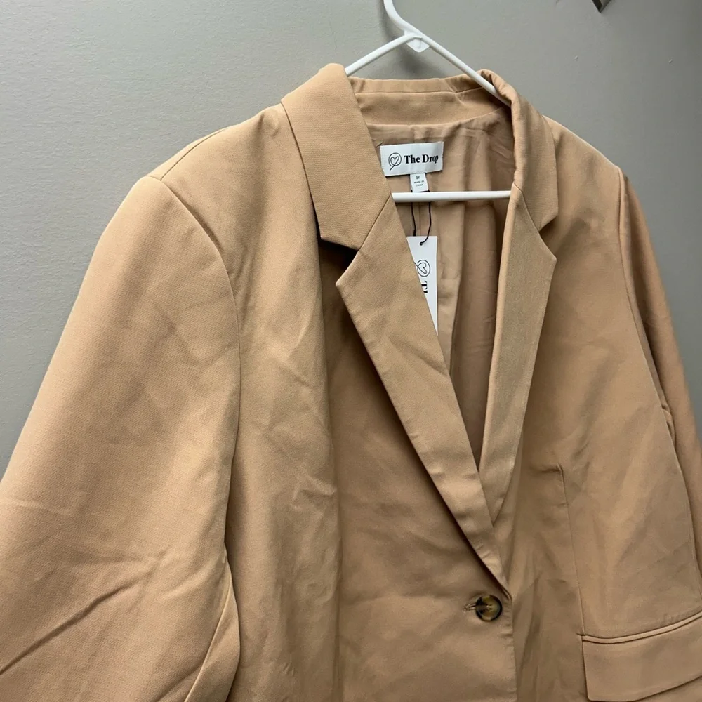 The Drop Blake Long Blazer Praline - Picture 3 of 4
